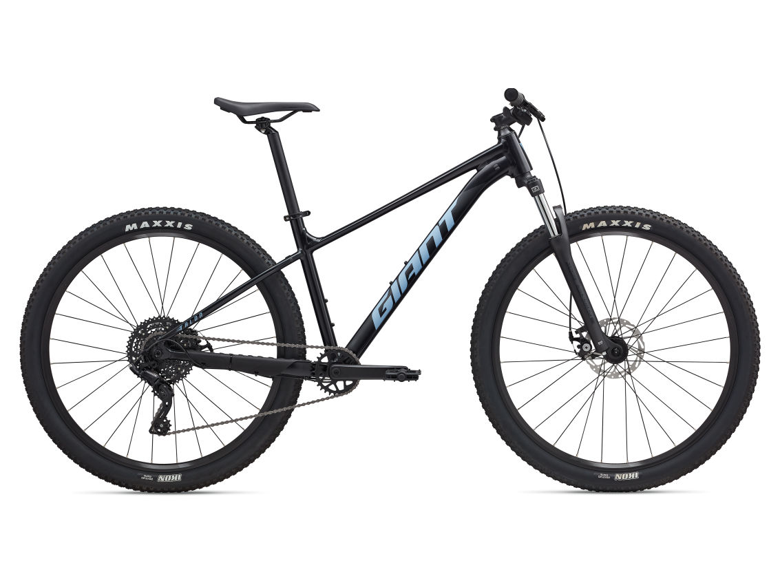 Featured image for “Giant - 2025 Talon 4 - 27.5" Black - Small”